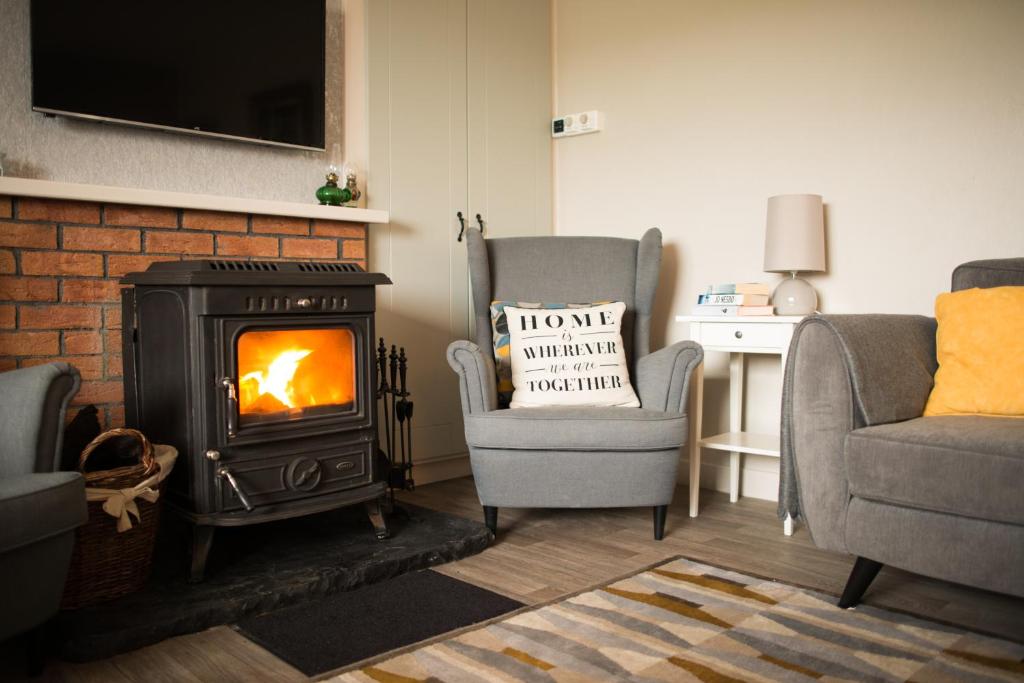 Rose Meadow Cottage room 3